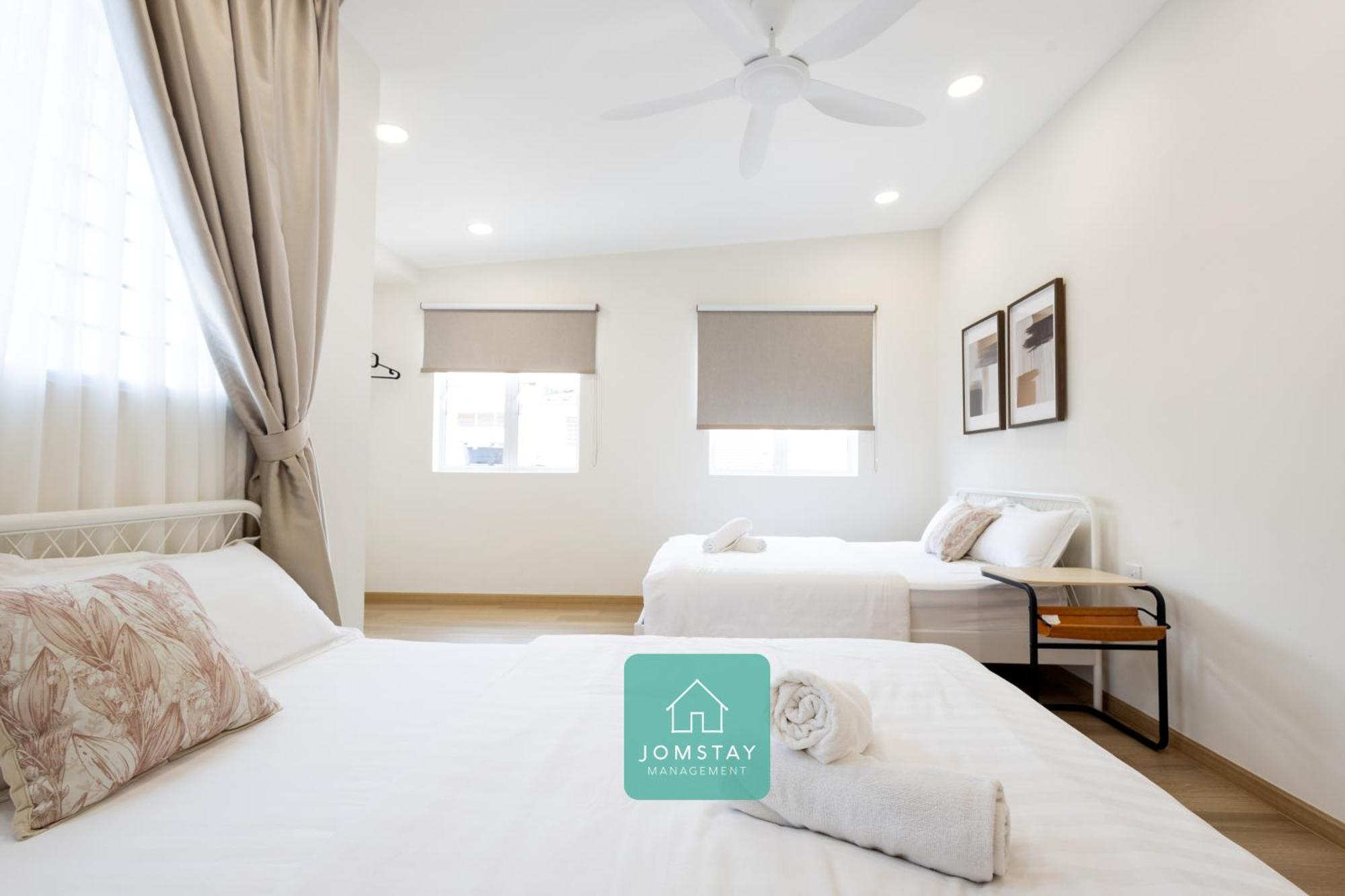 Jomstay Muji 19 & 7 Inn Ipoh Garden 8-10 Pax Exterior photo